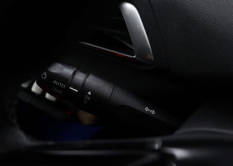 Peugeot 3008 1.5 3008 Allure Premium Blue HDi S/S 5dr 35