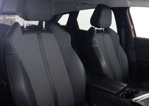 Peugeot 3008 1.5 3008 Allure Premium Blue HDi S/S 5dr 41