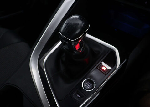 Peugeot 3008 1.5 3008 Allure Premium Blue HDi S/S 5dr 32