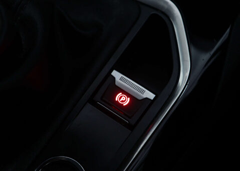 Peugeot 3008 1.5 3008 Allure Premium Blue HDi S/S 5dr 30