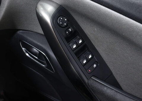 Citroen C4 Spacetourer 1.2 C4 Grand Spacetourer Shine PureTech S/S Auto 5dr 32