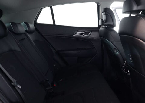 Kia Sportage 1.6 Sportage 3 HEV Auto 5dr 53