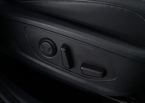 Kia Sportage 1.6 Sportage 3 HEV Auto 5dr 43