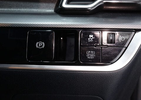 Kia Sportage 1.6 Sportage 3 HEV Auto 5dr 41