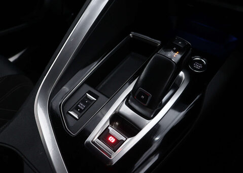 Peugeot 5008 1.2 5008 GT Premium PureTech S/S Auto 5dr 31