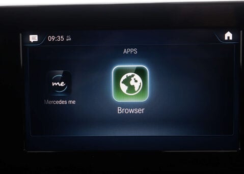 Mercedes-Benz GLB 1.3 GLB 200 AMG Line Auto 5dr 26