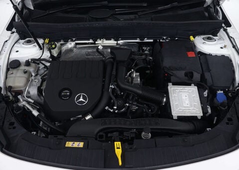 Mercedes-Benz GLB 1.3 GLB 200 AMG Line Auto 5dr 53