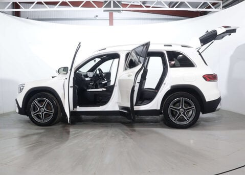 Mercedes-Benz GLB 1.3 GLB 200 AMG Line Auto 5dr 57