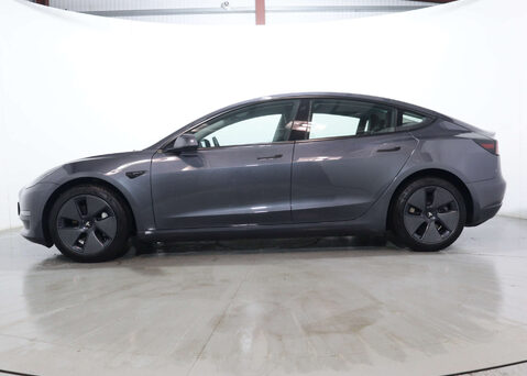 Tesla Model 3 Model 3 Long Range AWD 4WD 4dr 9