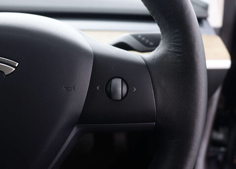 Tesla Model 3 Model 3 Long Range AWD 4WD 4dr 32