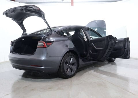 Tesla Model 3 Model 3 Long Range AWD 4WD 4dr 58
