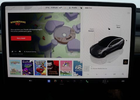 Tesla Model 3 Model 3 Long Range AWD 4WD 4dr 27