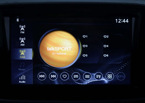 MG MG3 1.5 3 Exclusive Nav VTi-Tech 5dr 21