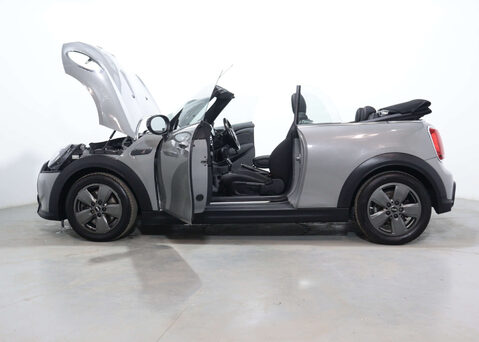 Mini Convertible 2.0 Cooper S Classic Auto 2dr 51