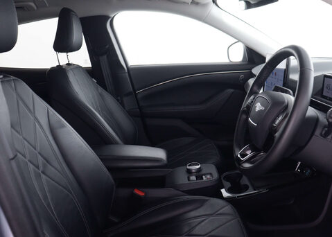 Ford Mustang Mach-E Mustang Mach-E Extended-Range RWD 5dr 44