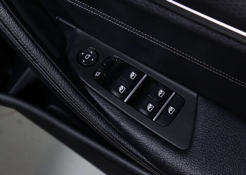 BMW 5 Series 2.0 530e M Sport Auto 5dr 44