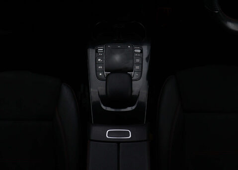 Mercedes-Benz A Class 1.3 A 200 AMG Line Exeutive Auto 5dr 20