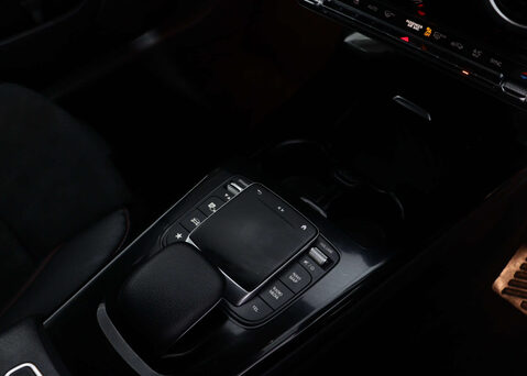 Mercedes-Benz A Class 1.3 A 200 AMG Line Exeutive Auto 5dr 32