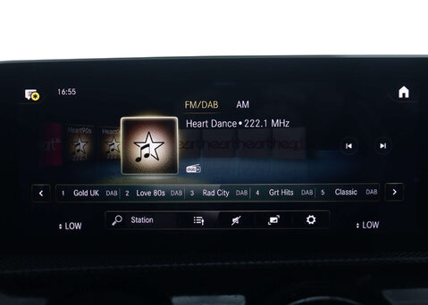 Mercedes-Benz A Class 1.3 A 200 AMG Line Exeutive Auto 5dr 23