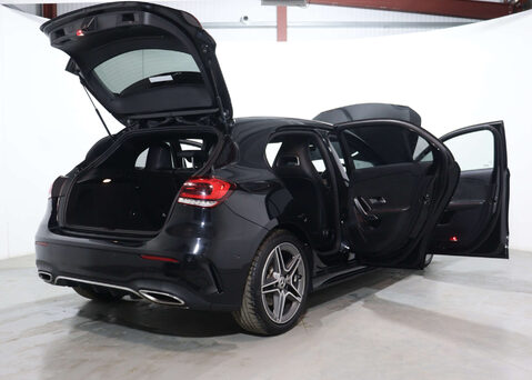 Mercedes-Benz A Class 1.3 A 200 AMG Line Exeutive Auto 5dr 57