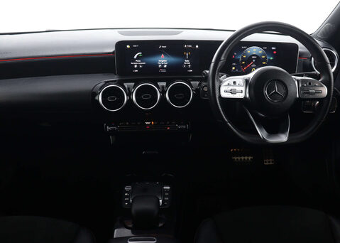 Mercedes-Benz A Class 1.3 A 200 AMG Line Exeutive Auto 5dr 19