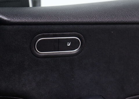 Mercedes-Benz A Class 1.3 A 200 AMG Line Exeutive Auto 5dr 37