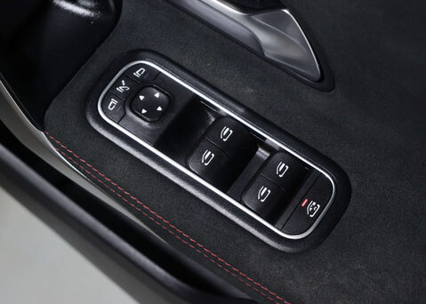 Mercedes-Benz A Class 1.3 A 200 AMG Line Exeutive Auto 5dr 38