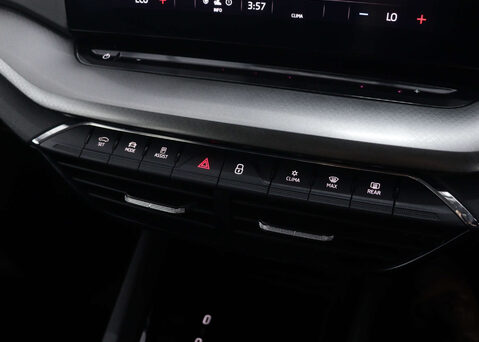 Skoda Octavia 1.4 Octavia SE Technology TSi iV Semi-Auto 5dr 30