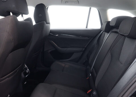 Skoda Octavia 1.4 Octavia SE Technology TSi iV Semi-Auto 5dr 44