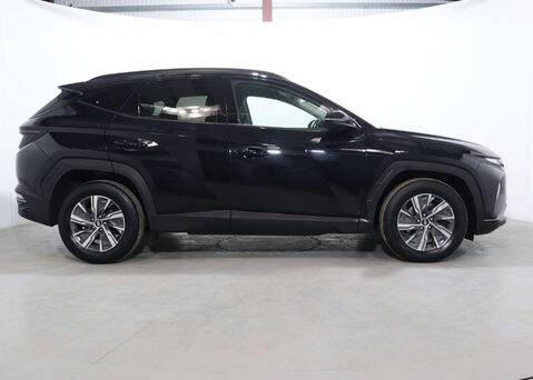 Hyundai TUCSON 1.6 Tucson SE Connect TGDi 5dr 12