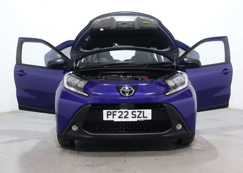 Toyota Aygo X 1.0 Aygo X Edge VVT-i Auto 5dr 43