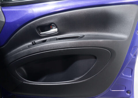 Toyota Aygo X 1.0 Aygo X Edge VVT-i Auto 5dr 33