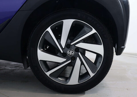 Toyota Aygo X 1.0 Aygo X Edge VVT-i Auto 5dr 14