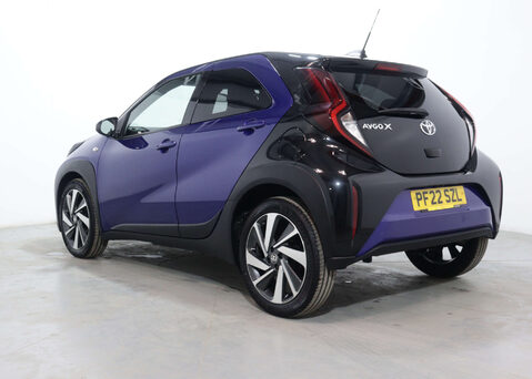 Toyota Aygo X 1.0 Aygo X Edge VVT-i Auto 5dr 9