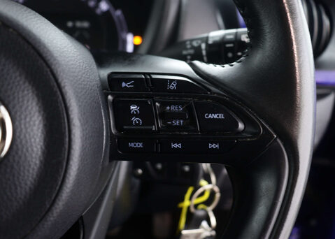 Toyota Aygo X 1.0 Aygo X Edge VVT-i Auto 5dr 28