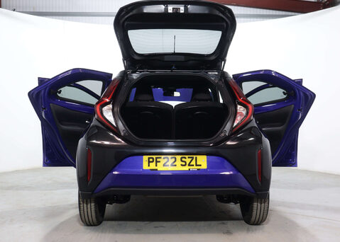 Toyota Aygo X 1.0 Aygo X Edge VVT-i Auto 5dr 47