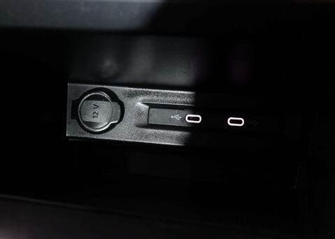 Volkswagen Tiguan 1.5 Tiguan R-Line TSi Semi-Auto 5dr 31