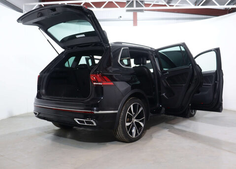 Volkswagen Tiguan 1.5 Tiguan R-Line TSi Semi-Auto 5dr 60