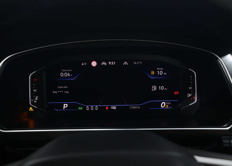 Volkswagen Tiguan 1.5 Tiguan R-Line TSi Semi-Auto 5dr 17