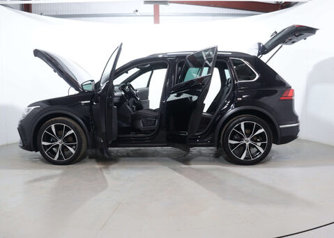 Volkswagen Tiguan 1.5 Tiguan R-Line TSi Semi-Auto 5dr 57