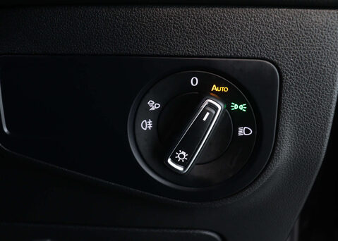 Volkswagen Tiguan 1.5 Tiguan R-Line TSi Semi-Auto 5dr 39