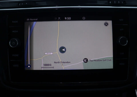 Volkswagen Tiguan 1.5 Tiguan R-Line TSi Semi-Auto 5dr 23