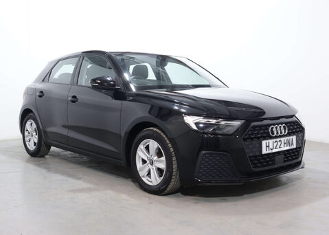 Audi A1 1.0 A1 Sportback 30 TFSI Technik Semi-Auto 5dr 1