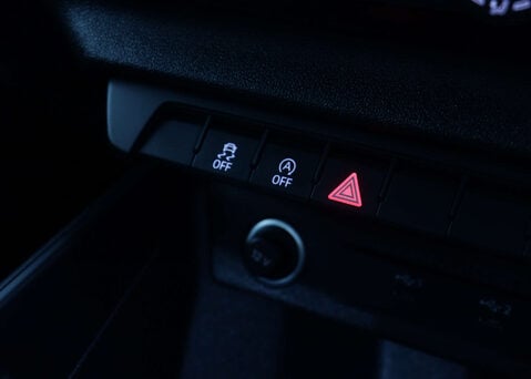 Audi A1 1.0 A1 Sportback 30 TFSI Technik Semi-Auto 5dr 28