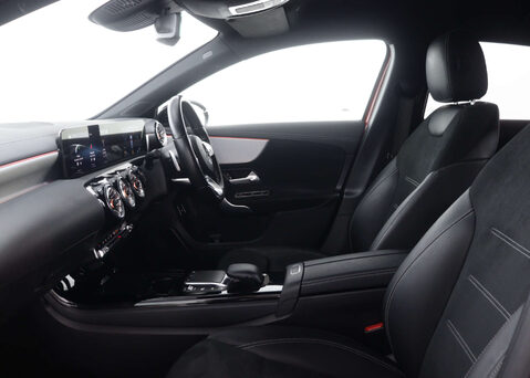 Mercedes-Benz A Class 1.3 A 180 AMG Line Edition Executive Auto 4dr 45