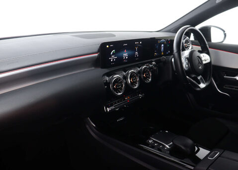 Mercedes-Benz A Class 1.3 A 180 AMG Line Edition Executive Auto 4dr 44