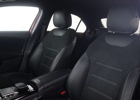 Mercedes-Benz A Class 1.3 A 180 AMG Line Edition Executive Auto 4dr 46