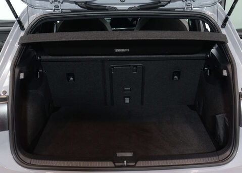 Volkswagen Golf 2.0 Golf GTD TDI Semi-Auto 5dr 51