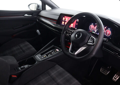 Volkswagen Golf 2.0 Golf GTD TDI Semi-Auto 5dr 41