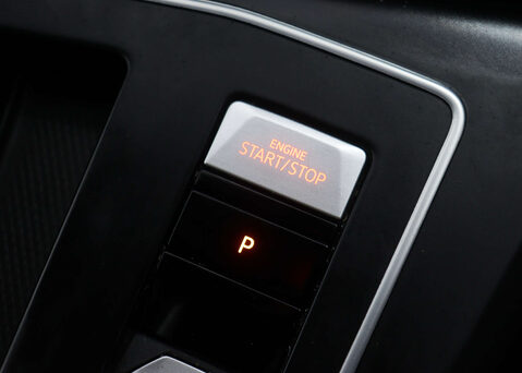 Volkswagen Golf 2.0 Golf GTD TDI Semi-Auto 5dr 31